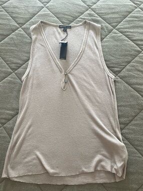 James Perse Taupe Ribbed V-Neck Tank with Button Detail, JP size 3 (US M)